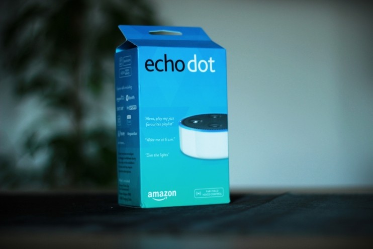 Amazon Echo Dot Verpackung in der UK-Version